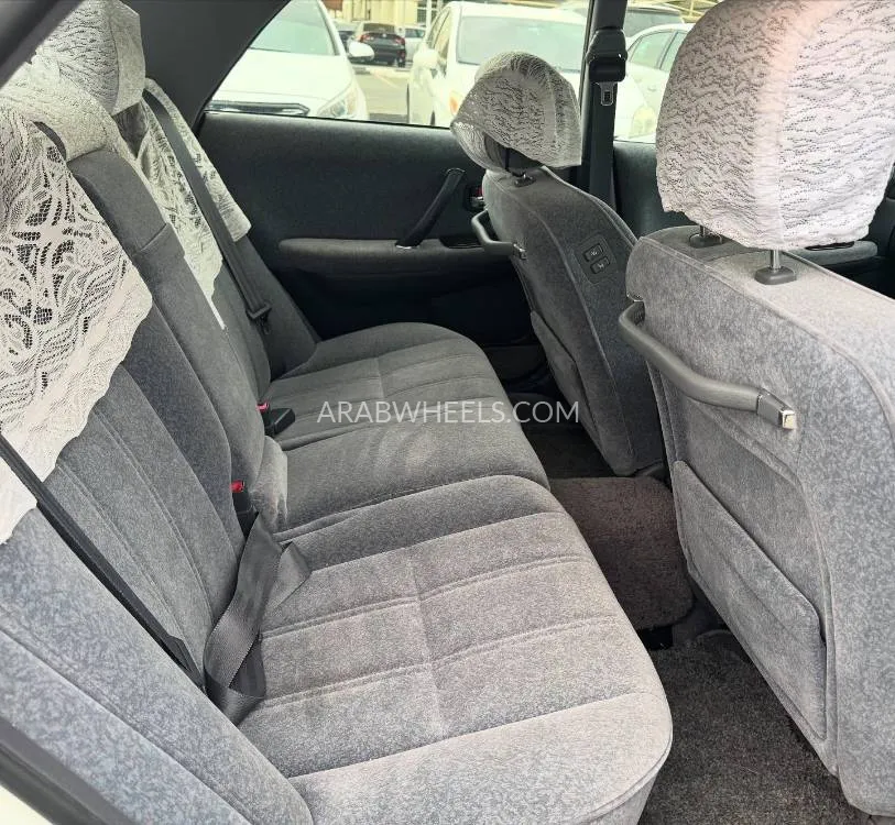 Toyota Crown 1995 for Sale in Dubai Image-7