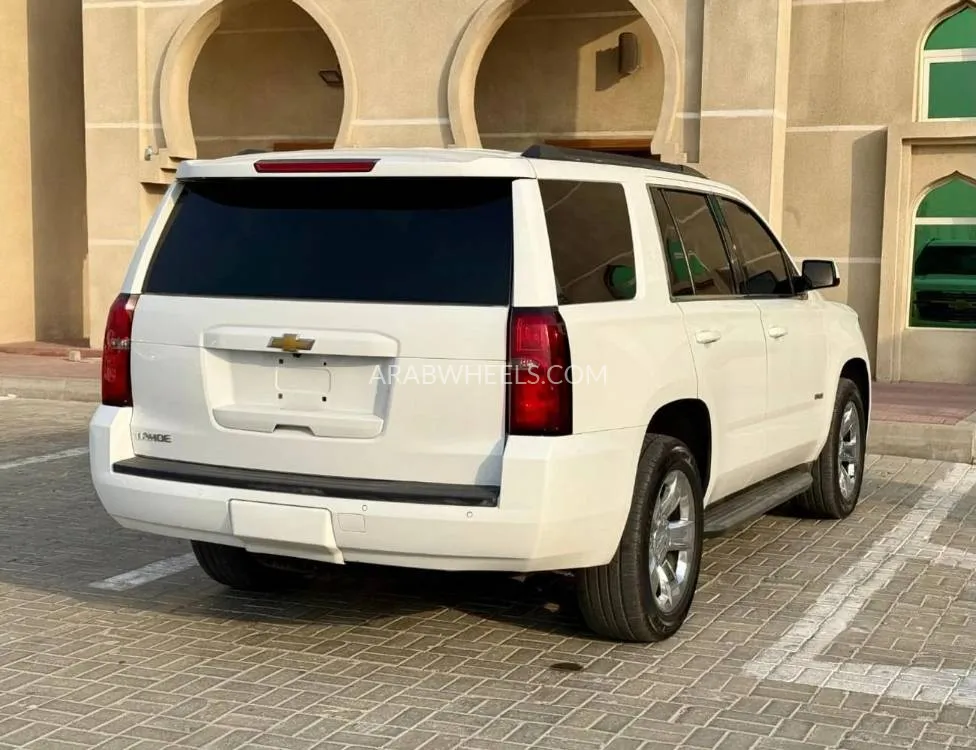 Chevrolet Tahoe 2017 for Sale in Ajman Image-11