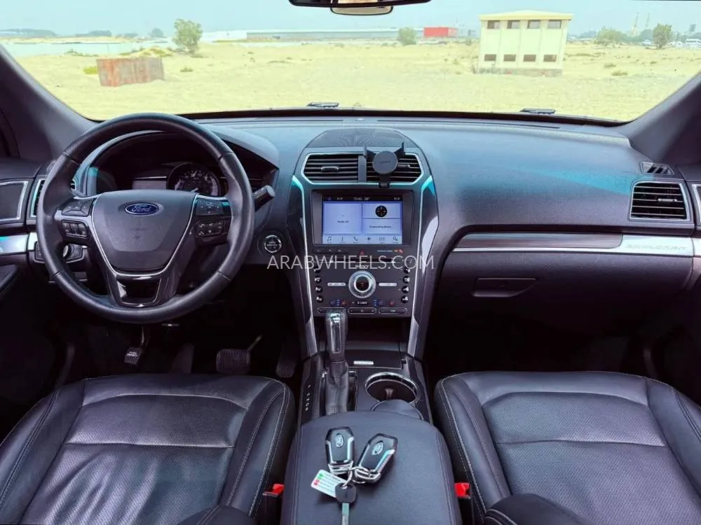 Ford Explorer 2017 for Sale in Ajman Image-4