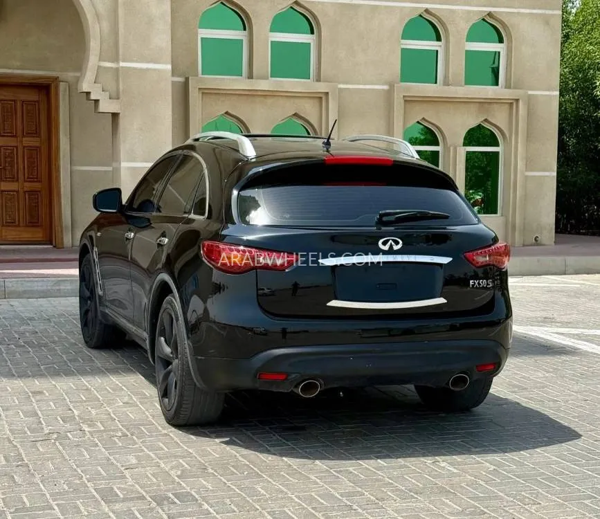 Infiniti FX50 2009 for Sale in Ajman Image-11