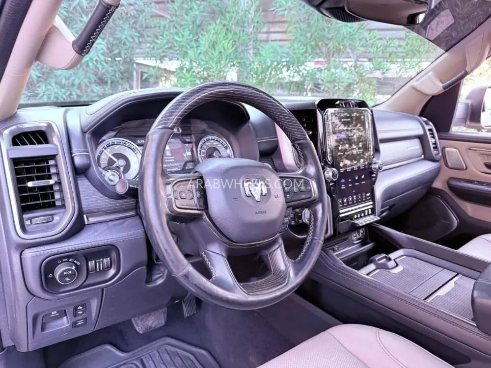 RAM 1500 2019 for Sale in Ajman Image-5