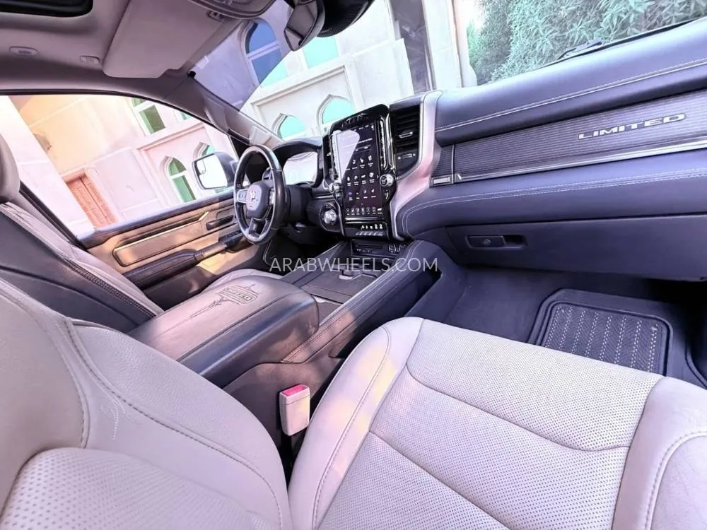 RAM 1500 2019 for Sale in Ajman Image-9