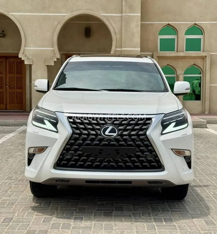 Lexus GX 2021 for Sale in Ajman Image-2