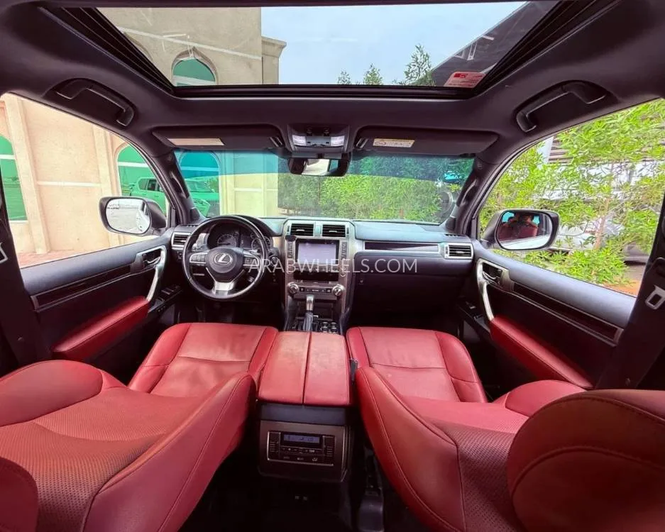 Lexus GX 2021 for Sale in Ajman Image-7