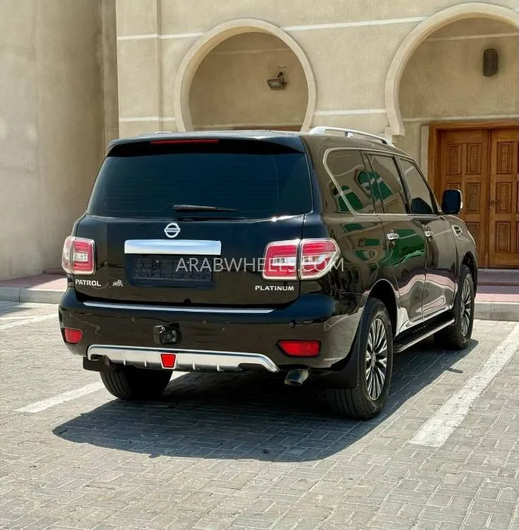 Nissan Patrol 2017 for Sale in Ajman Image-12