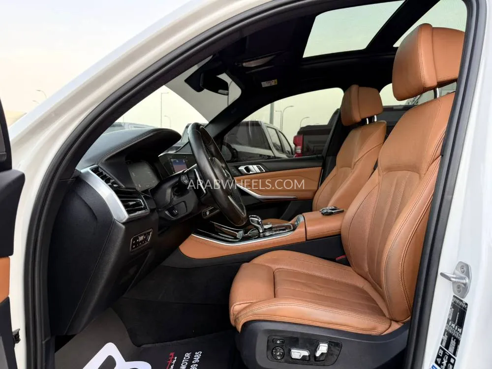 بي إم دبليو X5 2019 for Sale in أبو ظبي Image-4