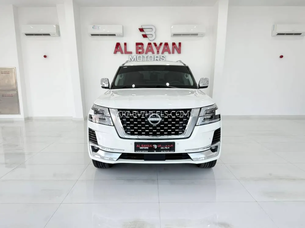 Nissan Patrol 2023 for Sale in Abu Dhabi Image-2