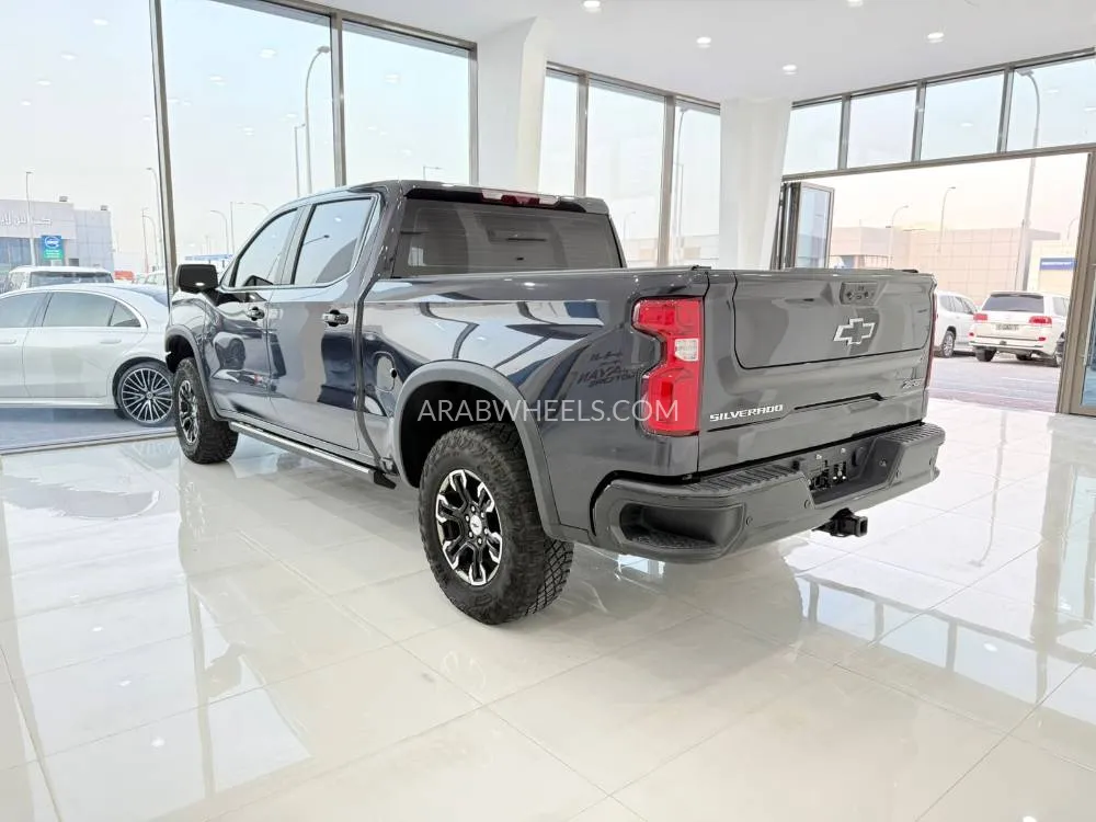 شيفروليه سيلفرادو 2024 for Sale in أبو ظبي Image-9