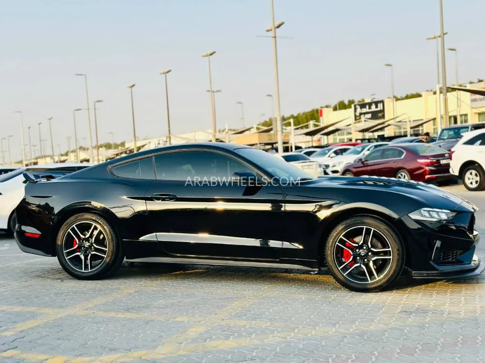 Ford Mustang 2019 for Sale in Sharjah Image-4