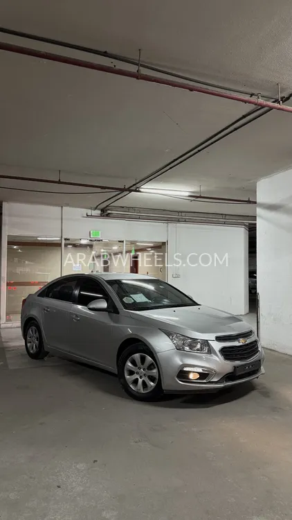 Chevrolet Cruze 2015 for Sale in Dubai Image-2