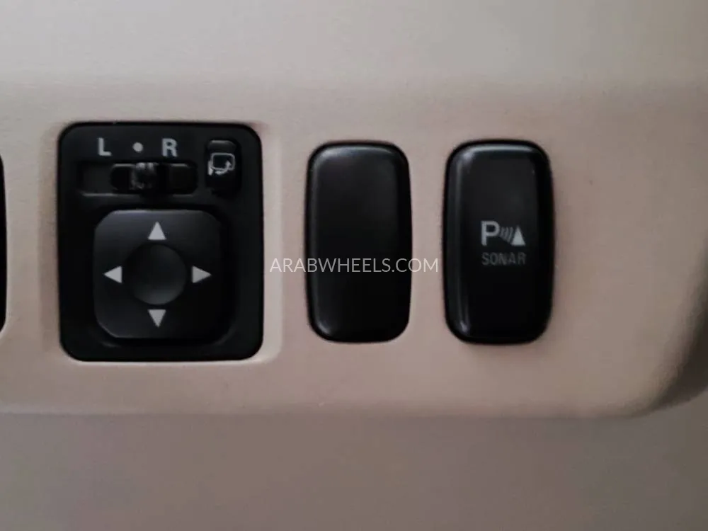 Mitsubishi Pajero 2008 for Sale in Ajman Image-17