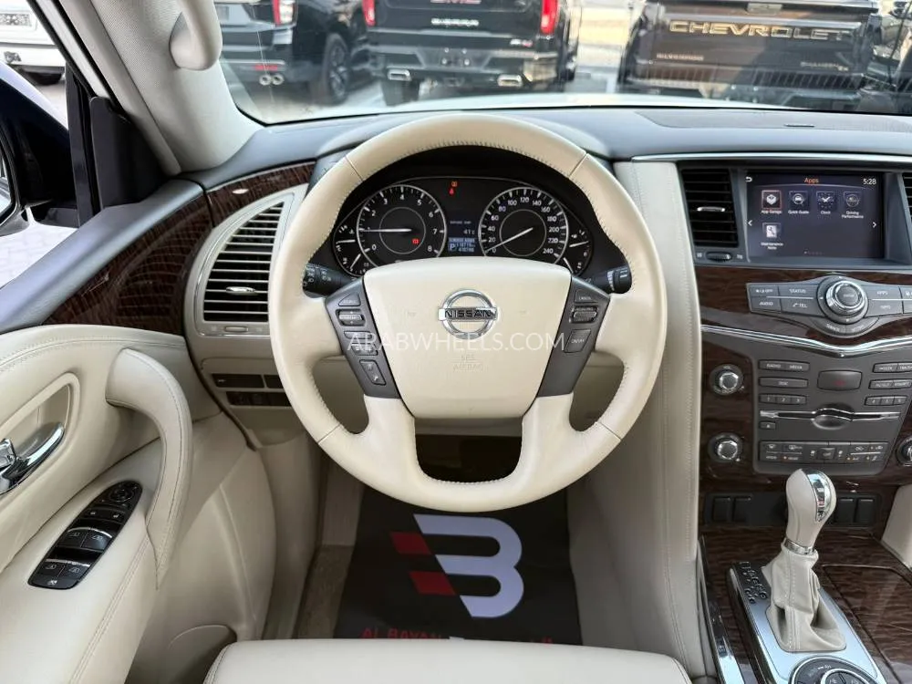 Nissan Patrol 2019 for Sale in Abu Dhabi Image-5