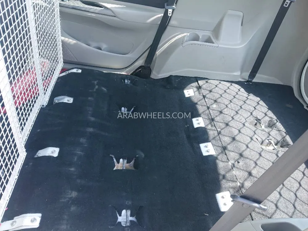 Toyota Avanza 2020 for Sale in Ajman Image-10