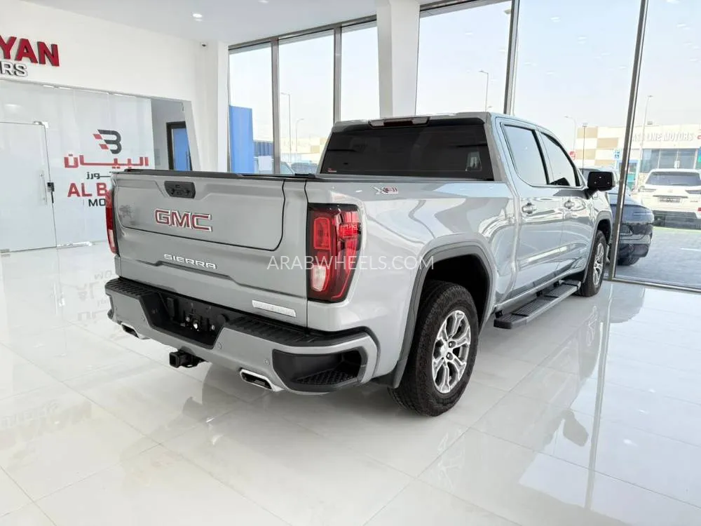 GMC Sierra 2024 for Sale in Abu Dhabi Image-11