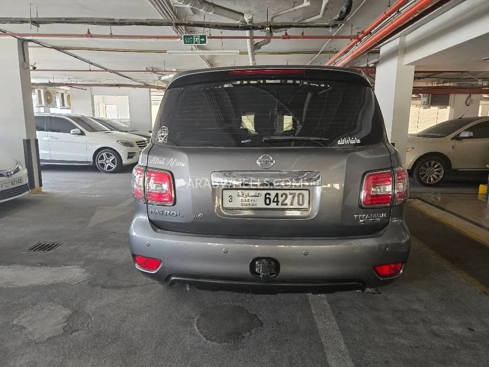Nissan Patrol 2017 for Sale in Sharjah Image-11