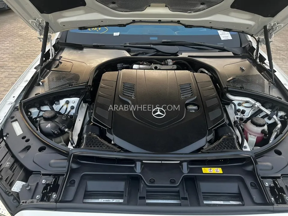 Mercedes Benz S Class 2021 for Sale in Ajman Image-3