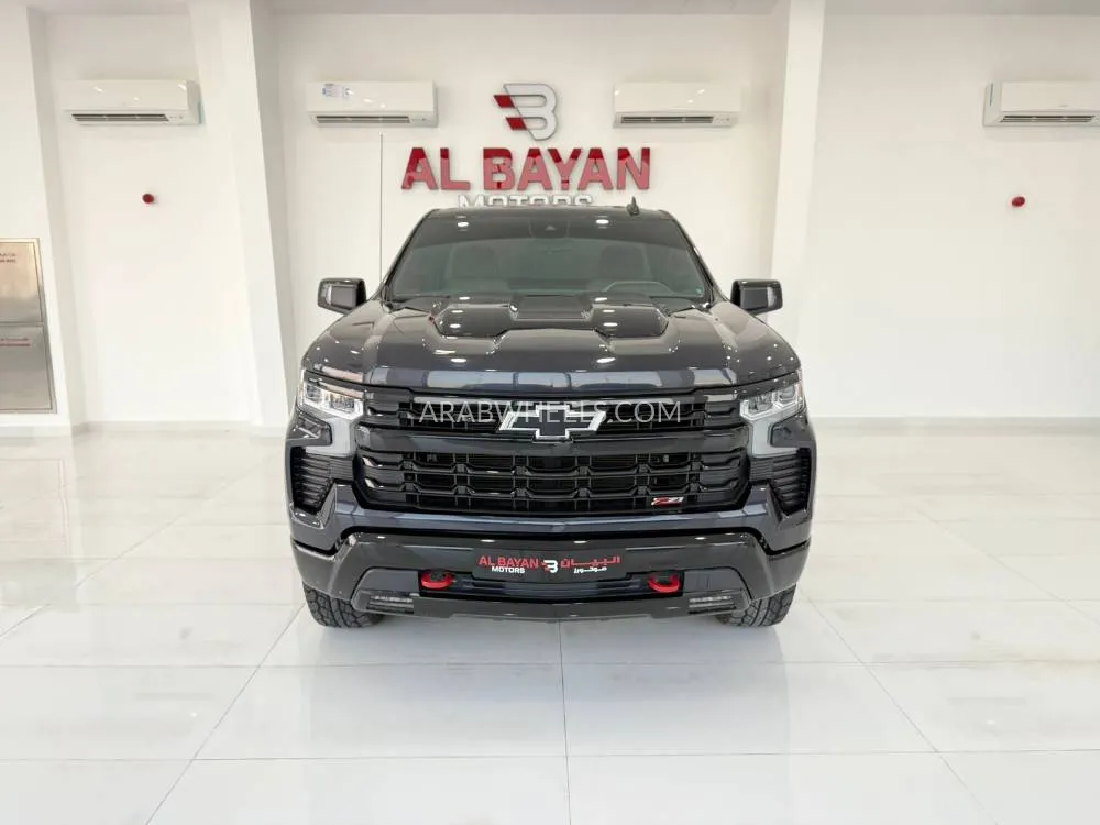 Chevrolet Silverado 2023 for Sale in Abu Dhabi Image-2