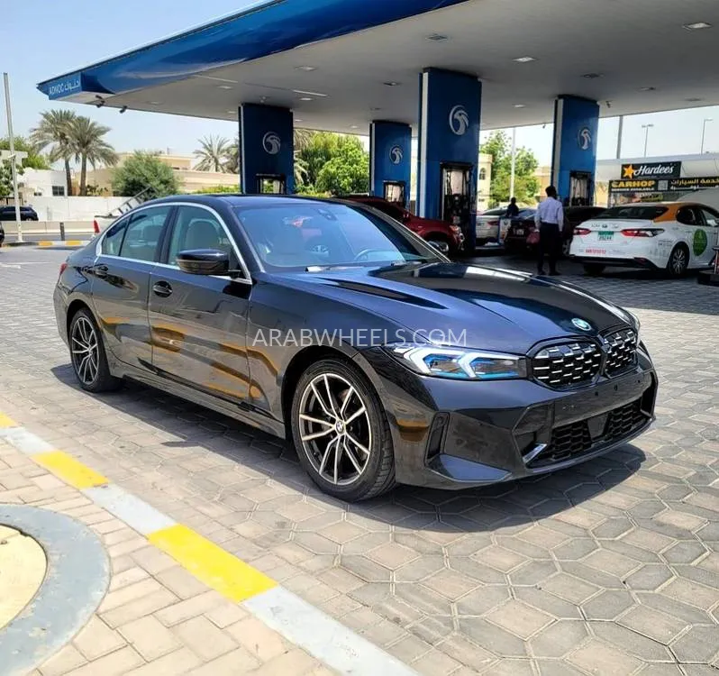 BMW 3 series 2021 for Sale in Sharjah Image-4