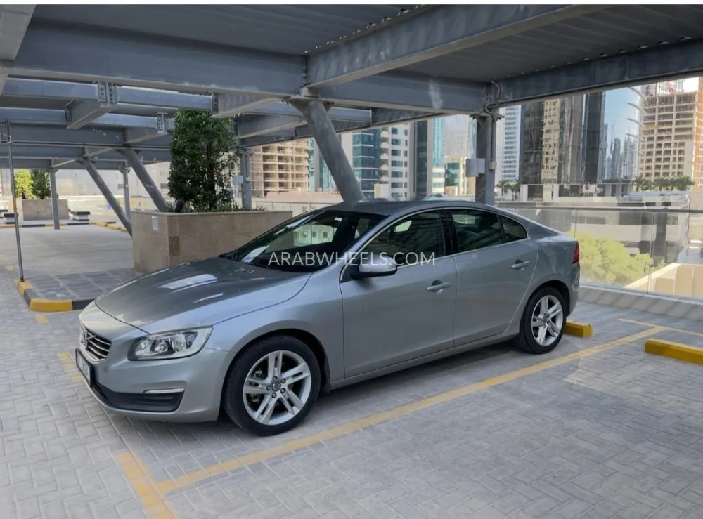 Volvo S60 2015 for Sale in Dubai Image-1