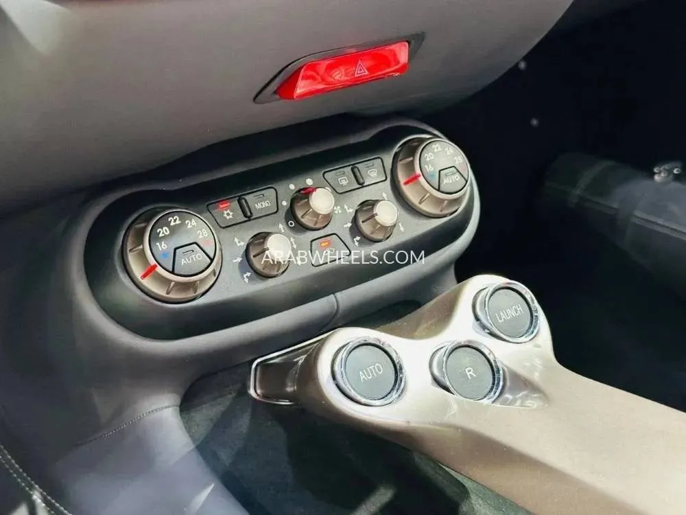 Ferrari California 2013 for Sale in Dubai Image-13