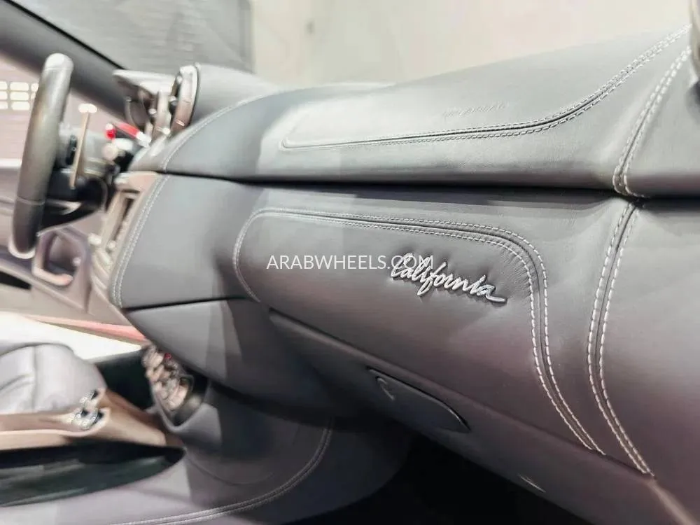 Ferrari California 2013 for Sale in Dubai Image-16
