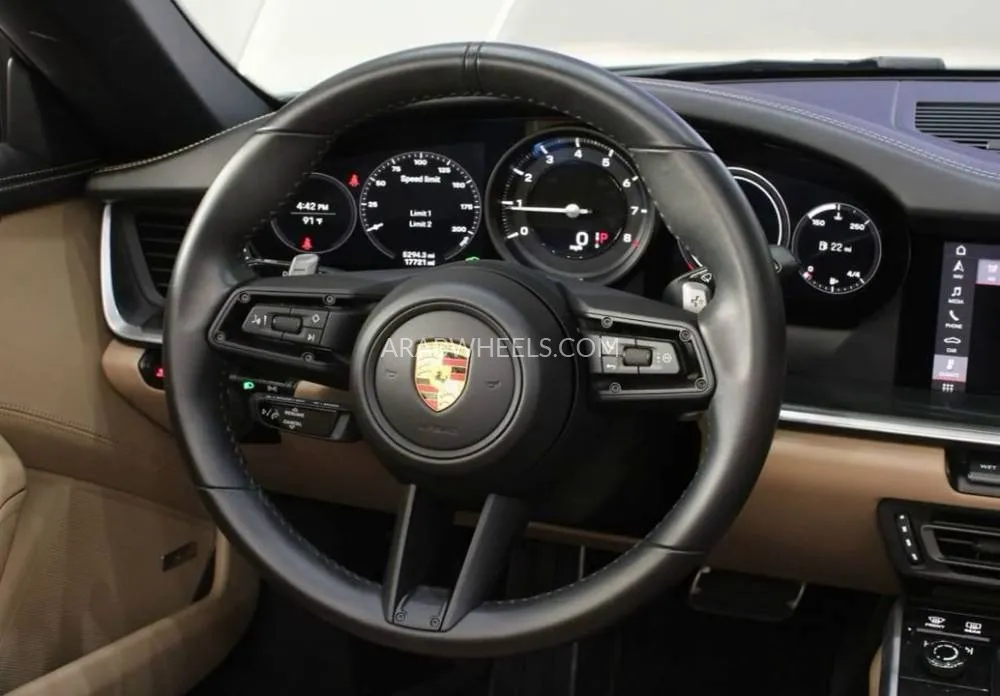 Porsche 911 2021 for Sale in Dubai Image-6