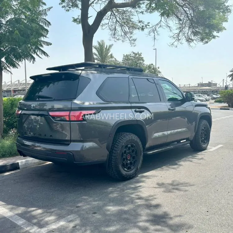 تويوتا سيكويا 2023 for Sale in دبي Image-10