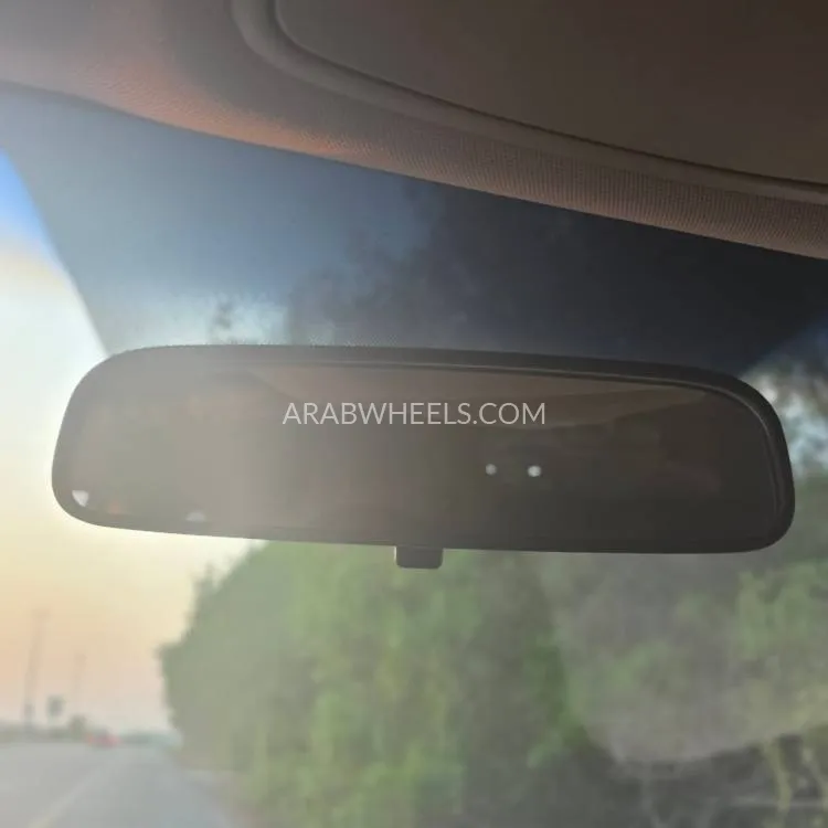 Hyundai Santa Fe 2014 for Sale in Sharjah Image-13