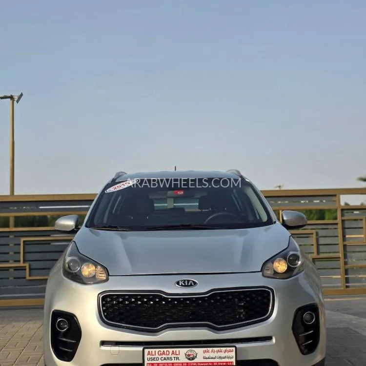 Kia Sportage 2016 for Sale in Sharjah Image-3