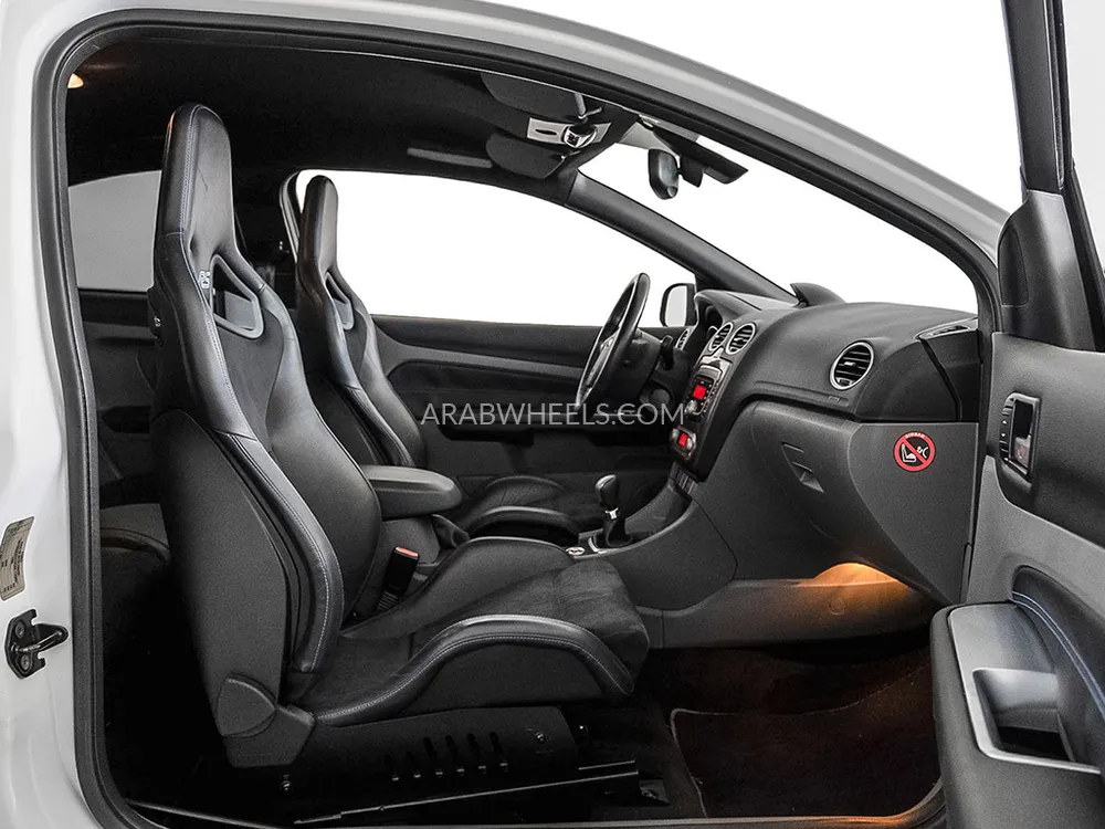 فورد فوكس 2009 for Sale in دبي Image-8