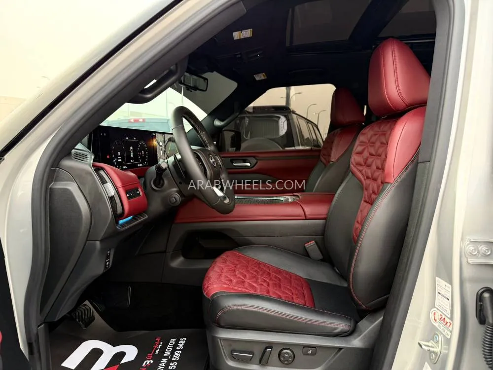Nissan Patrol 2025 for Sale in Abu Dhabi Image-4