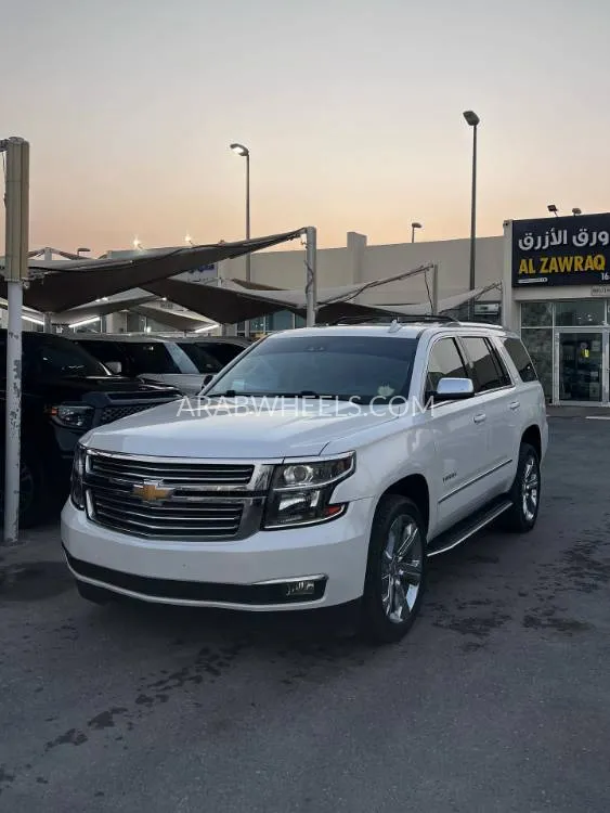 Chevrolet Tahoe 2018 for Sale in Sharjah Image-3