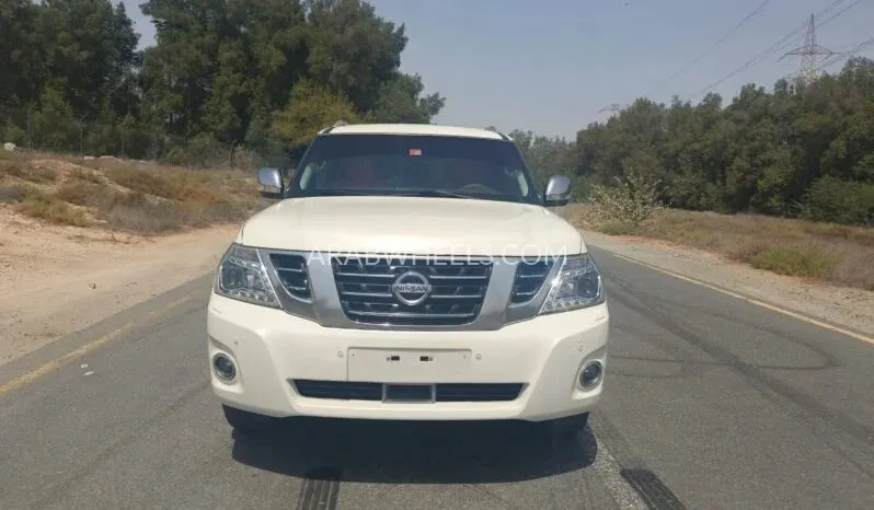 نيسان باترول 2016 for Sale in الشارقة Image-2