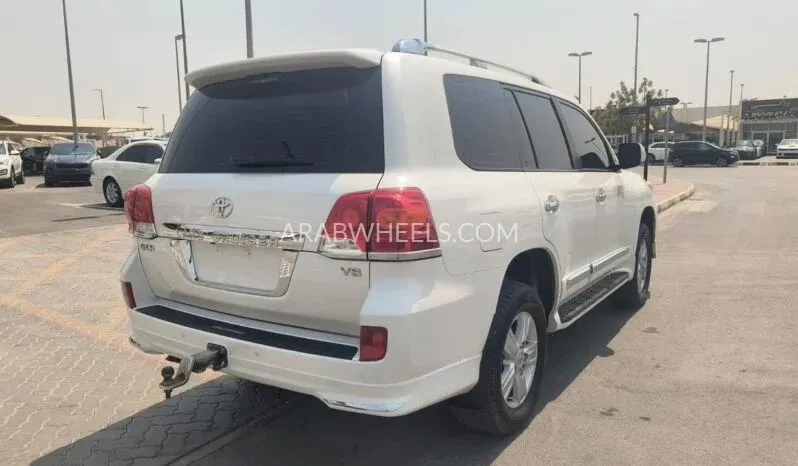 Toyota Land Cruiser 2015 for Sale in Sharjah Image-16