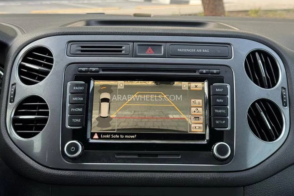 Volkswagen Tiguan 2013 for Sale in Dubai Image-10