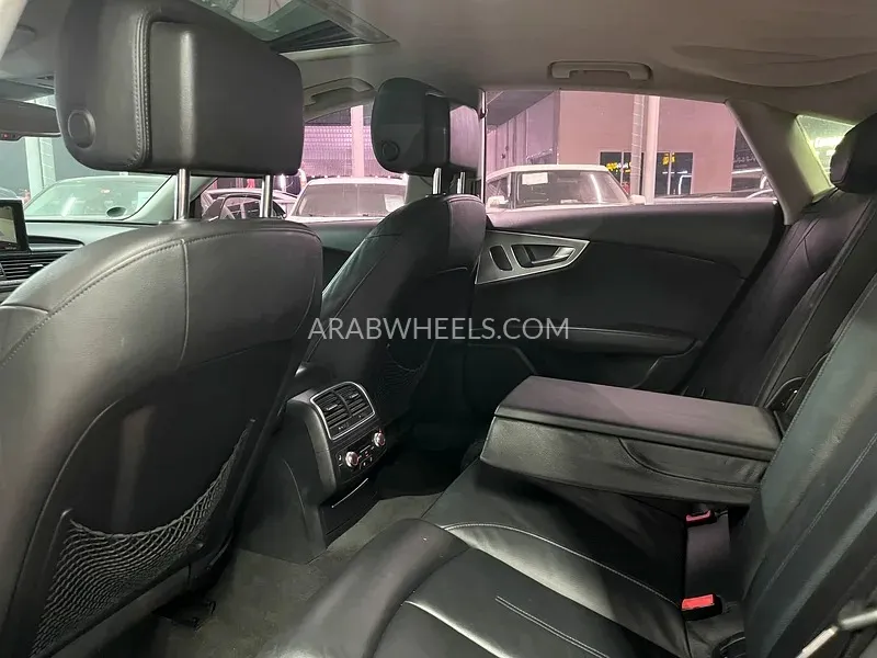 Audi A7 2014 for Sale in Ajman Image-6