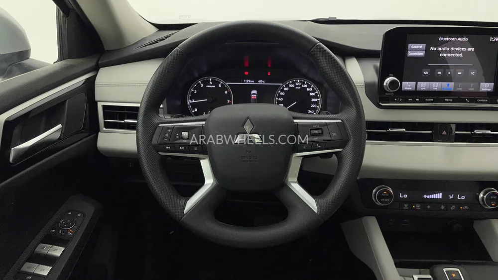 Mitsubishi Outlander 2025 for Sale in Dubai Image-17
