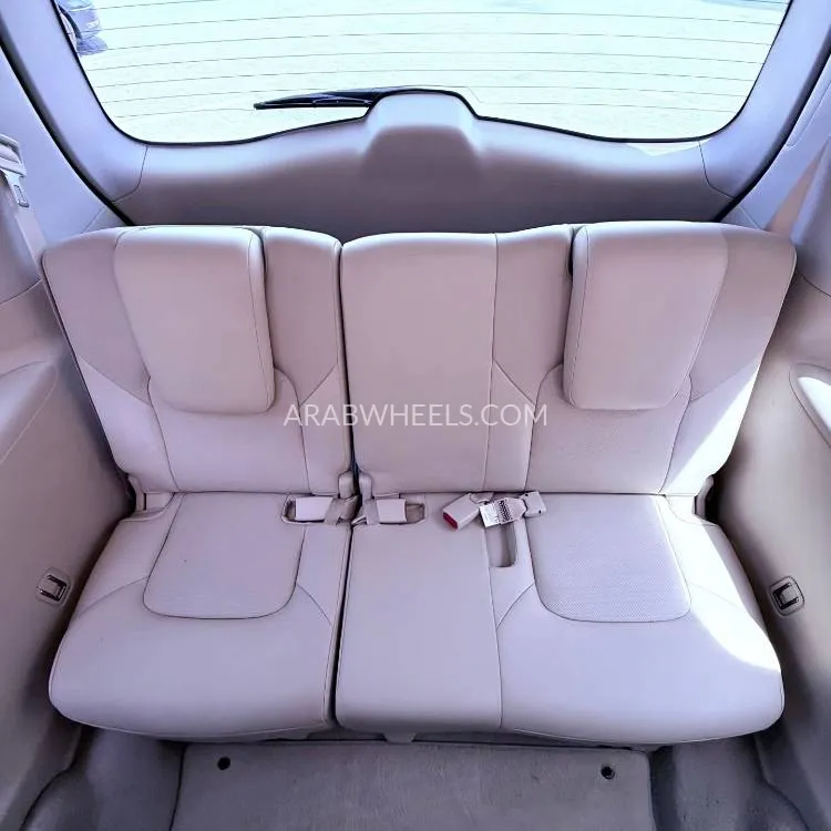 Infiniti QX80 2014 for Sale in Ajman Image-6