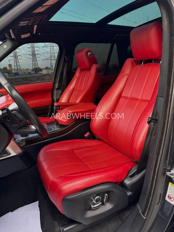 Land Rover Range Rover 2016 for Sale in Sharjah Image-6