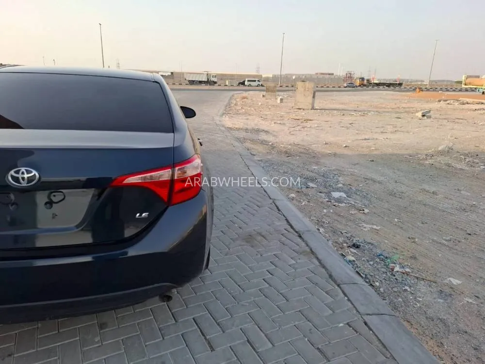 Toyota Corolla 2019 for Sale in Ajman Image-16