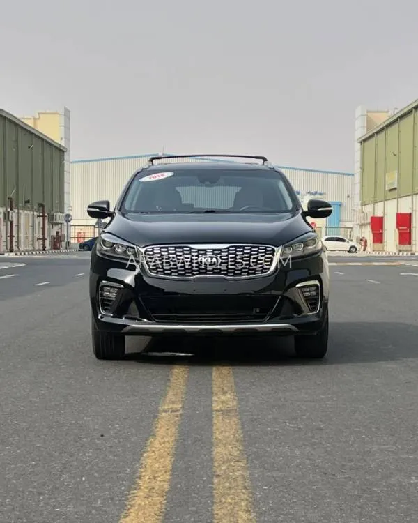كيا سورينتو 2018 for Sale in أم القيوين Image-2