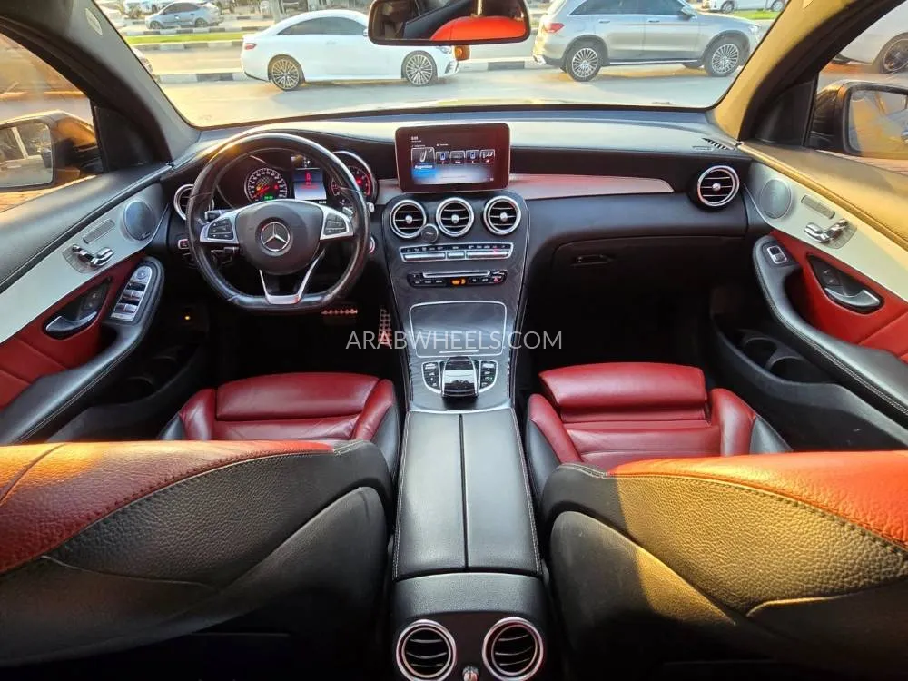 Mercedes Benz GLC Class 2020 for Sale in Dubai Image-8