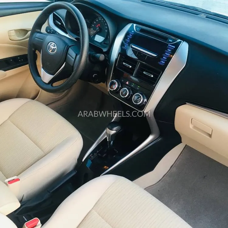 Toyota Yaris 2019 for Sale in Ajman Image-6
