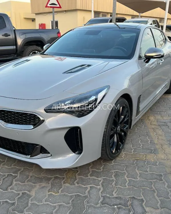 كيا ستينجر 2020 for Sale in الشارقة Image-3
