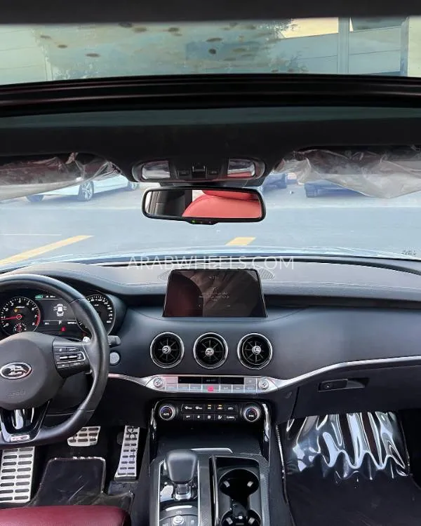 كيا ستينجر 2020 for Sale in الشارقة Image-7