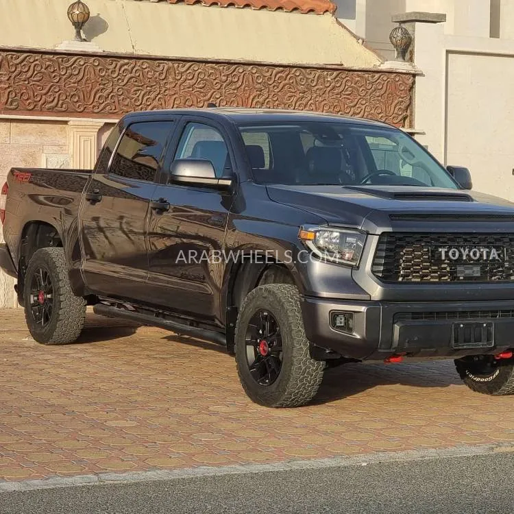 Toyota Tundra 2020 for Sale in Sharjah Image-1