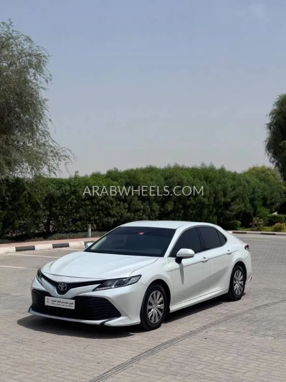 Toyota Camry 2019 for Sale in Ras Al Khaimah Image-2