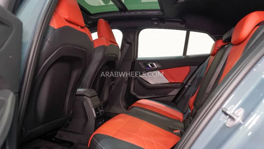 بي إم دبليو الفئة الأولى 2025 for Sale in أبو ظبي Image-10