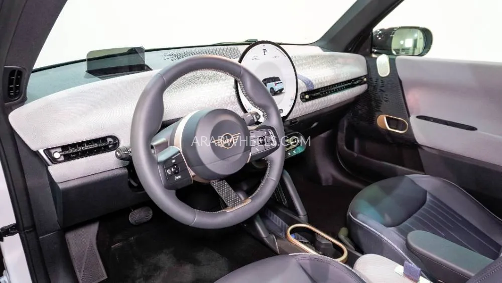 Mini SE EV 2025 for Sale in Abu Dhabi Image-7