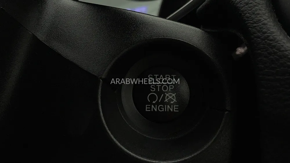 جيب كومباس 2019 for Sale in دبي Image-20